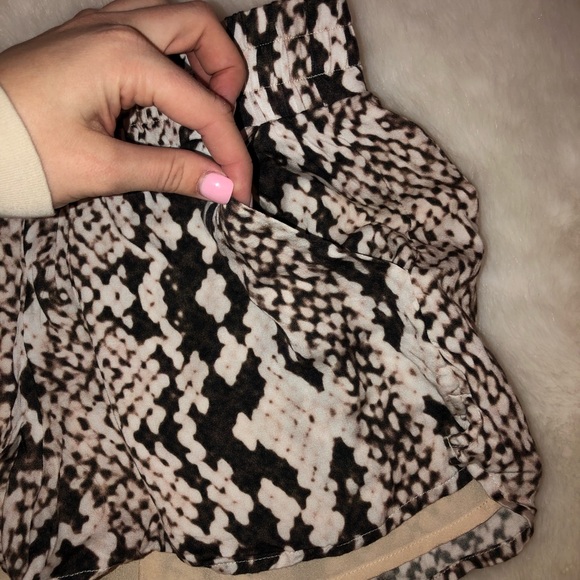 Lavendar brown snake skin shorts - Picture 3 of 3